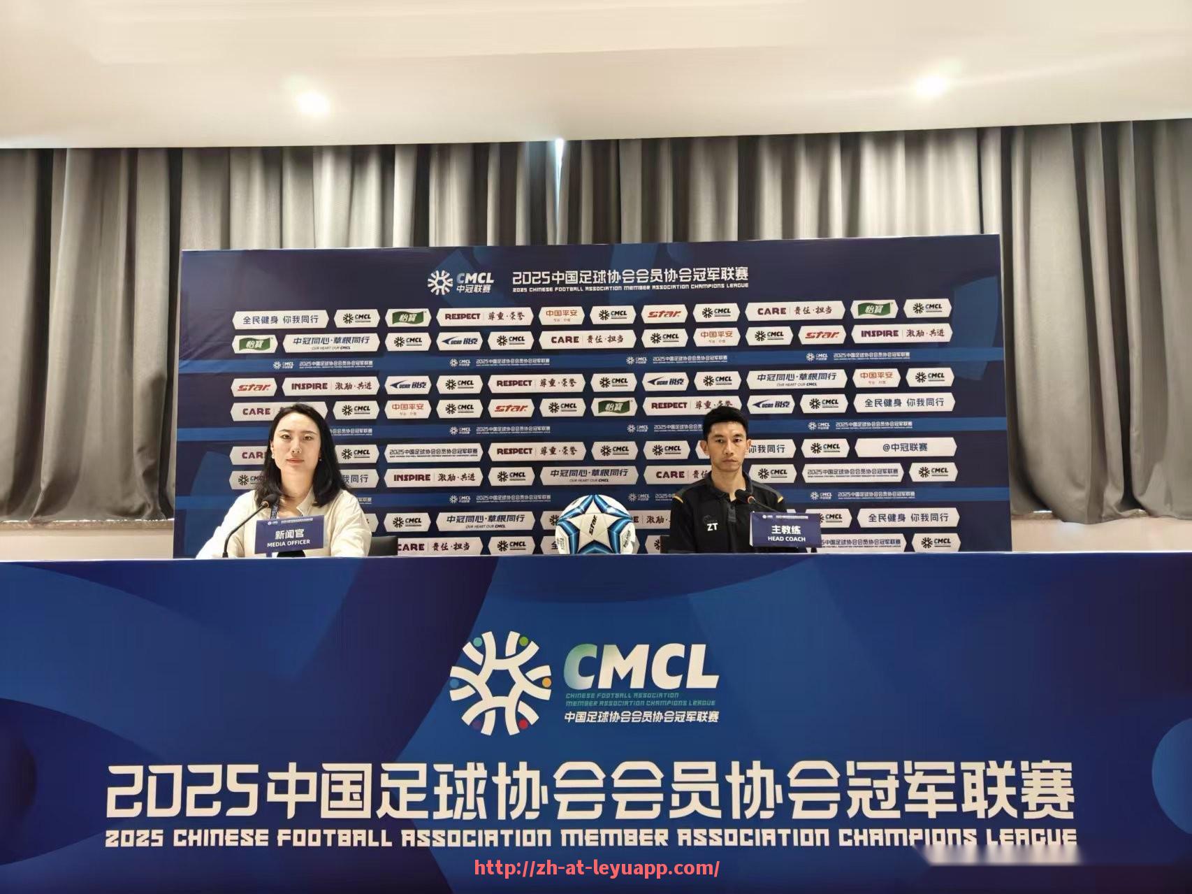 乐鱼体育入口-英超比赛转播时球衣展示的重点元素分析